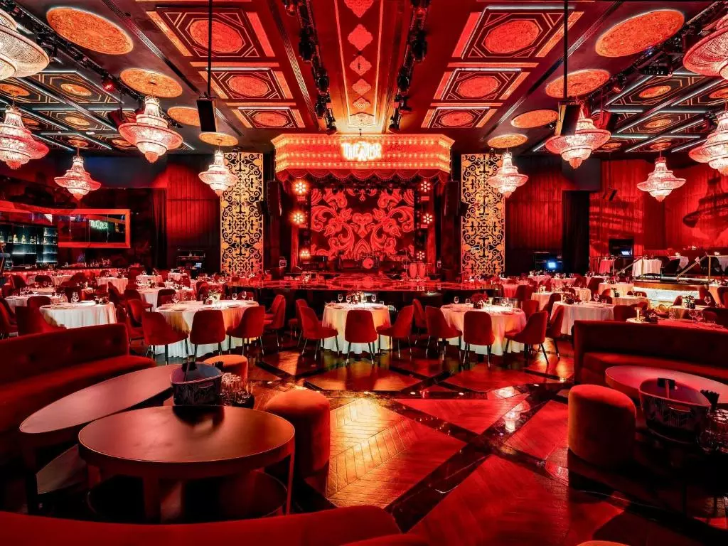 سالن تاتر هتل فیرمونت دبی